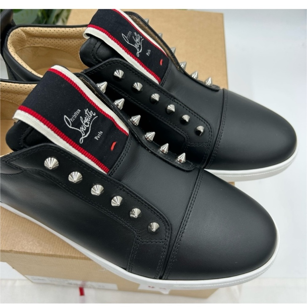 Christian Louboutin F. A. V.
FIQUE leather slip on sneakers size
42 - Picture 2 of 8